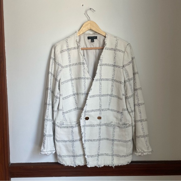 Ann Taylor White and Gray Blazer with Contemporary Spring Tweed Feel sz 14 - Picture 3 of 9